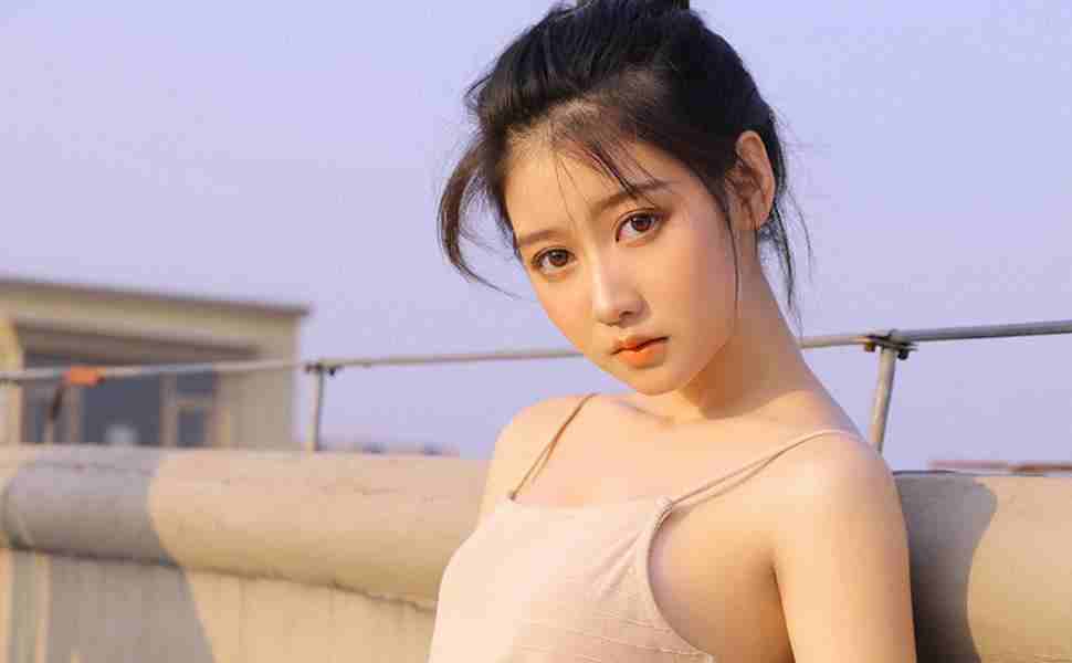 娱乐圈顶流明星深夜出轨事件曝光